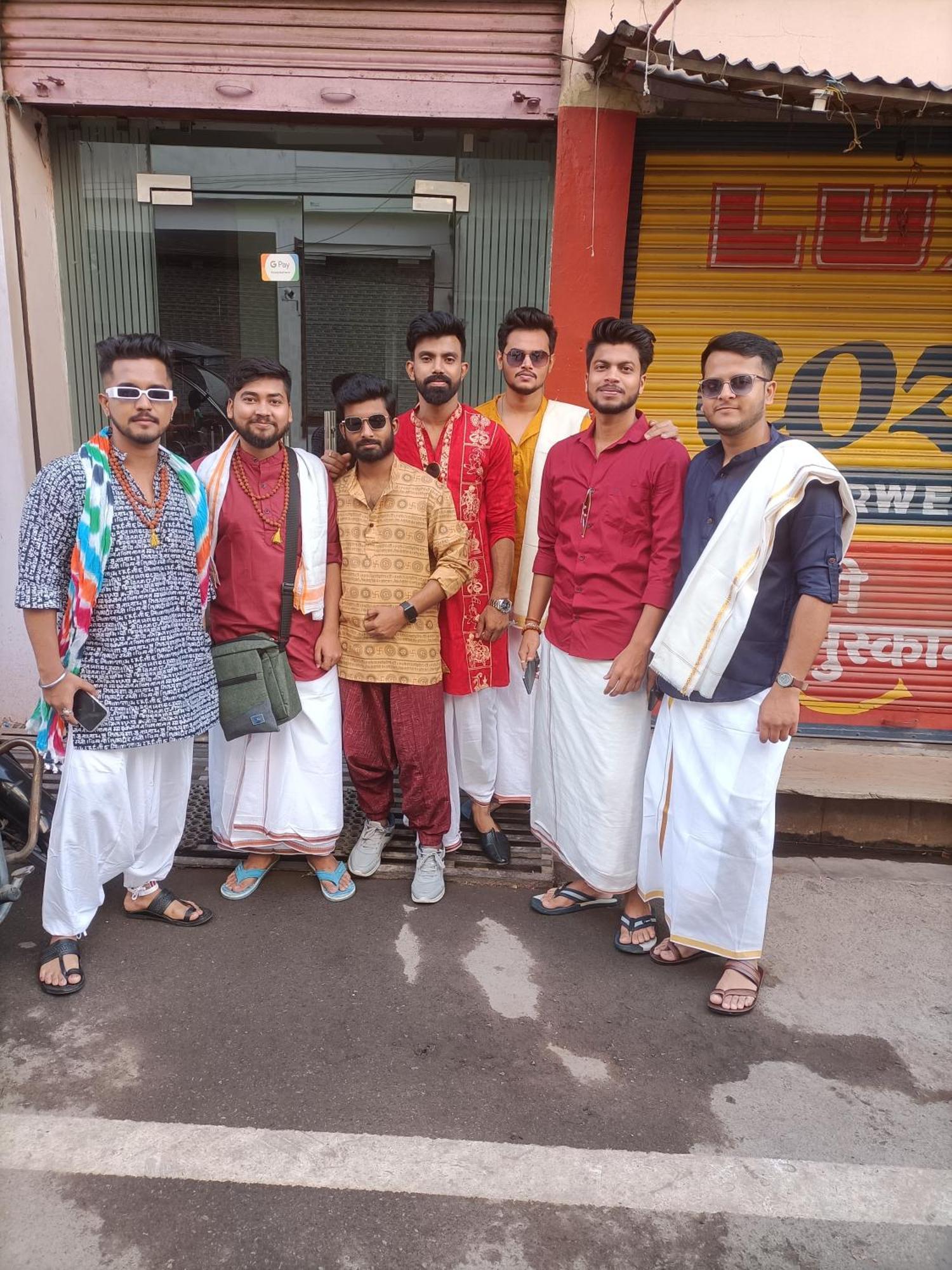 Hotel Picasso Varanasi Prime Location מראה חיצוני תמונה
